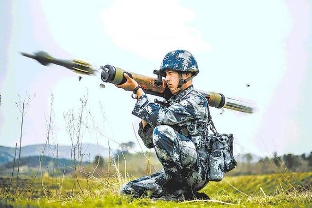 火箭筒射击手机版卡通射击游戏有火箭筒-第2张图片-太平洋在线下载