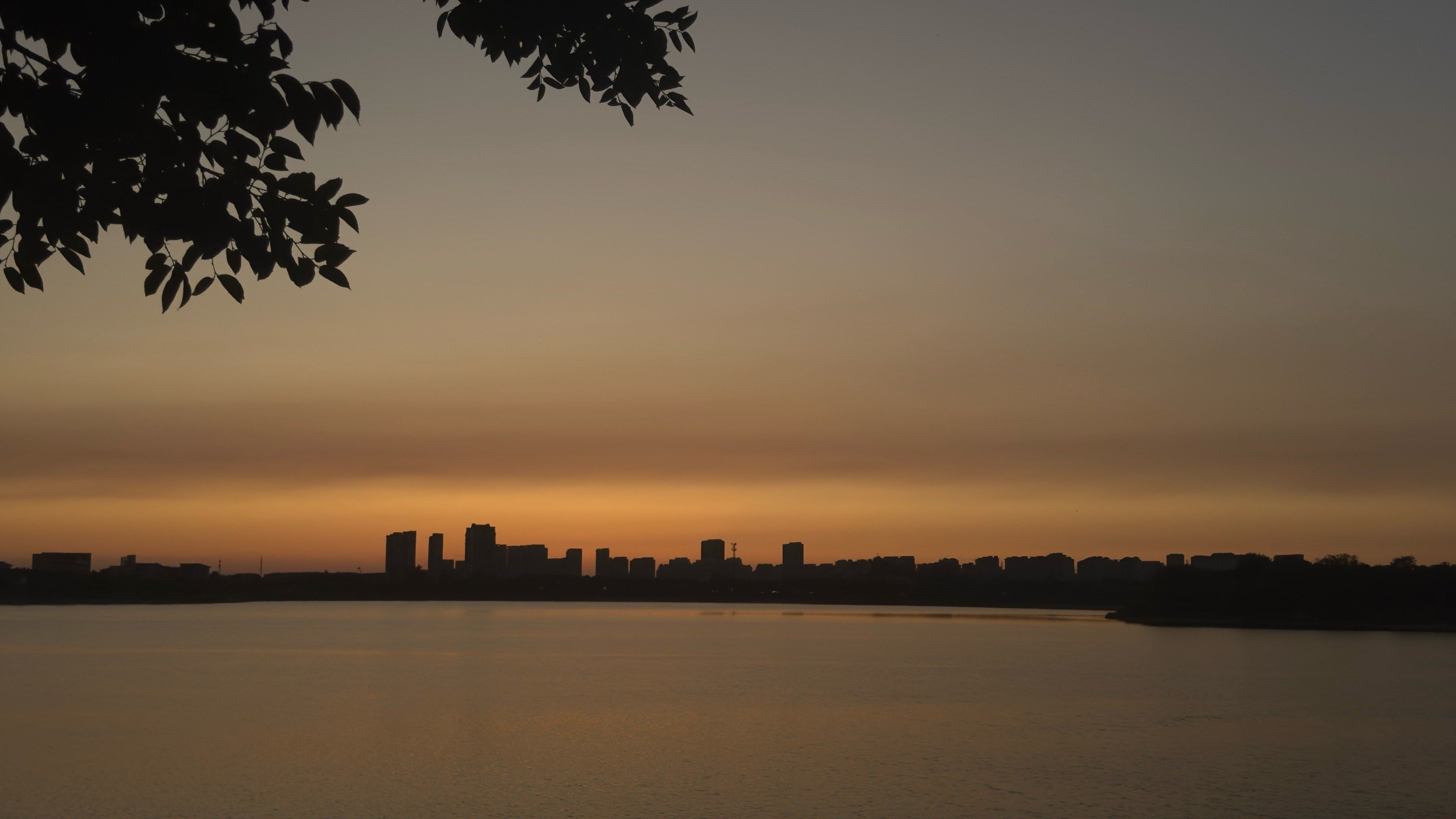 夕阳拼图推荐苹果版的简单介绍-第4张图片-有道翻译官网